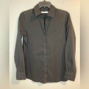 Foxcroft NYC shaped wrinkle free blouse